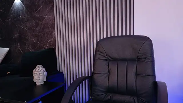 jett savage online show from December 18, 1:50 pm