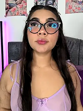 Vale Walker online show from November 1, 6:26 am