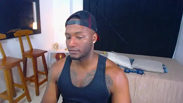 chrstian lewis1 online show from October 22, 11:54 am