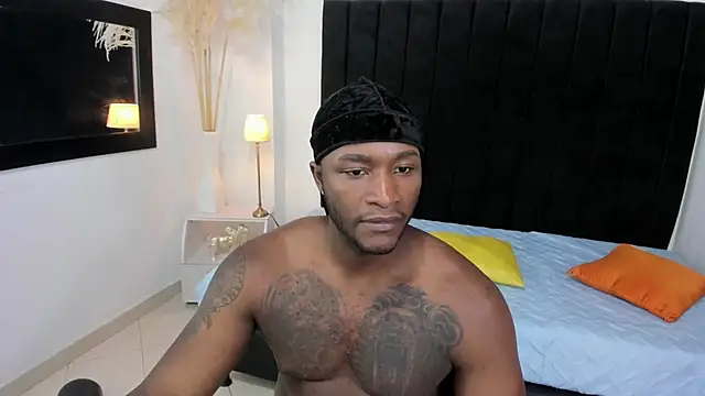 chrstian lewis1 online show from November 4, 3:44 pm