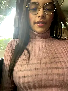 Snapshot of Hannacooper3 chatting on November 15, 6:26 pm Hannacooper3 online show from November 15, 6:26 pm