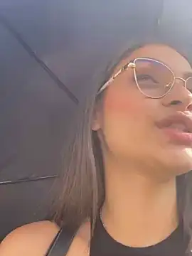 Snapshot of Hannacooper3 chatting on November 17, 7:52 pm Hannacooper3 online show from November 17, 7:52 pm