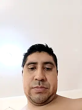 Snapshot of AntonioFit chatting on April 6, 6:42 pm AntonioFit online show from April 6, 6:42 pm