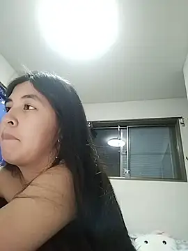 Snapshot of hika1373 chatting on March 10, 11:15 am hika1373 online show from March 10, 11:15 am