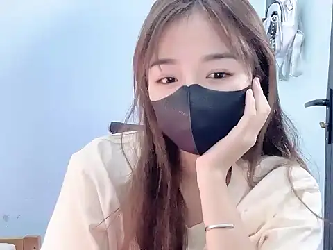 Snapshot of Tinaa-22 chatting on September 17, 2:52 pm Tinaa-22 online show from September 17, 2:52 pm