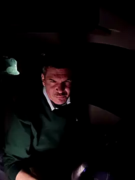 twitshe online show from November 22, 9:14 pm