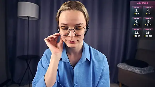 Snapshot of EdaKirkIin chatting on September 12, 4:18 pm EdaKirkIin online show from September 12, 4:18 pm