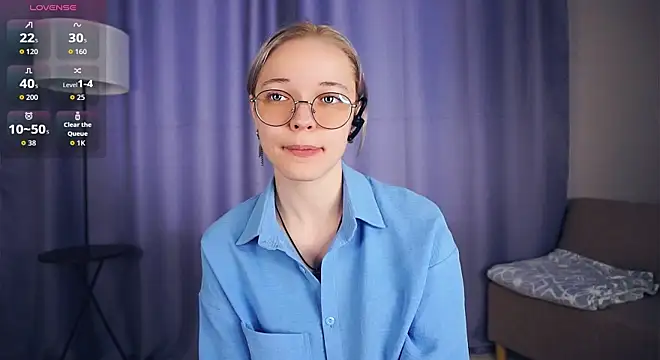 Snapshot of EdaKirkIin chatting on September 20, 6:14 am EdaKirkIin online show from September 20, 6:14 am