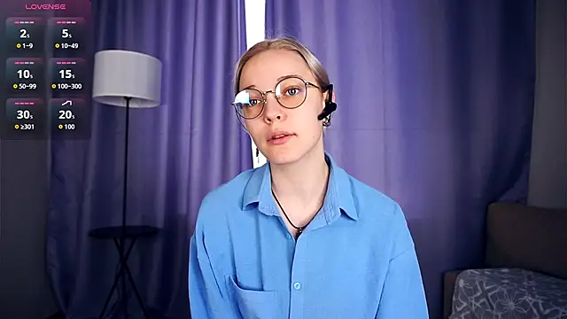 Snapshot of EdaKirkIin chatting on September 26, 6:17 am EdaKirkIin online show from September 26, 6:17 am