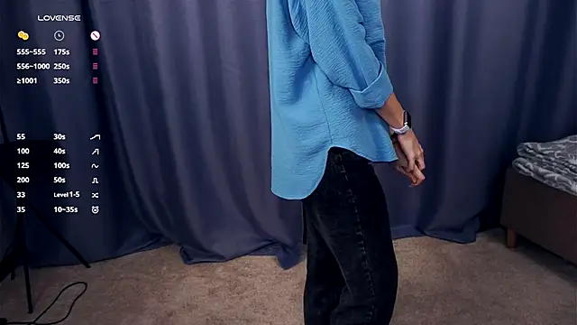 Snapshot of EdaKirkIin chatting on October 18, 5:21 am EdaKirkIin online show from October 18, 5:21 am