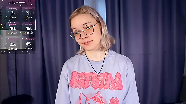 Snapshot of EdaKirkIin chatting on October 29, 5:20 am EdaKirkIin online show from October 29, 5:20 am