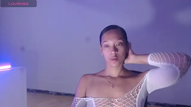 DonnaDidiamantti online show from November 3, 3:46 pm