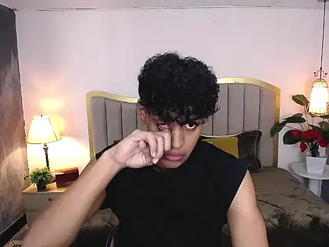 jhos padill online show from December 3, 1:20 pm