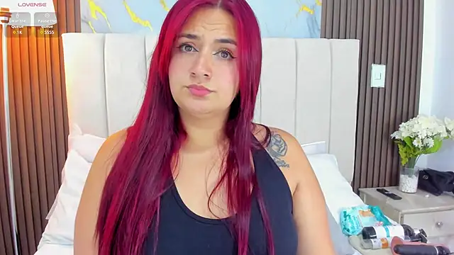 Snapshot of Victoria_Guzman chatting on June 12, 5:12 pm Victoria Guzman online show from June 12, 5:12 pm