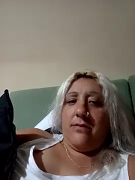 Snapshot of Samantha6767x chatting on February 10, 3:43 am Samantha6767x online show from February 10, 3:43 am