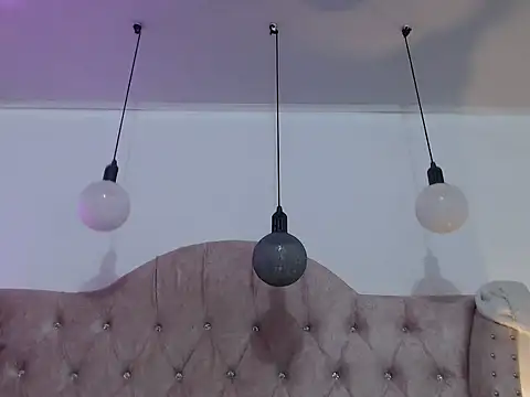Snapshot of Jessica_Carter_01 chatting on May 9, 1:22 am Jessica Carter 01 online show from May 9, 1:22 am