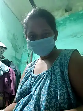 pujaroy363534 online show from October 10, 9:36 pm