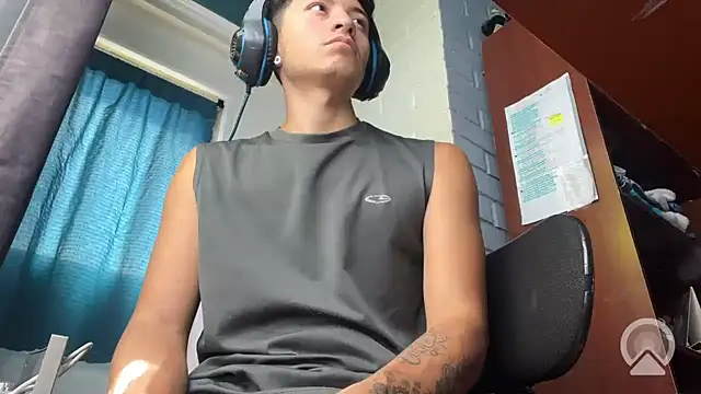 feeelipe2007 online show from March 19, 3:49 pm