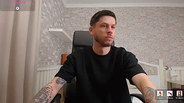 JonahShaw online show from May 2, 4:50 am