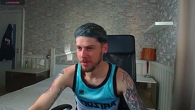 JonahShaw online show from May 30, 4:09 am