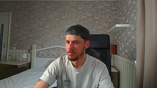 JonahShaw online show from June 1, 4:14 am