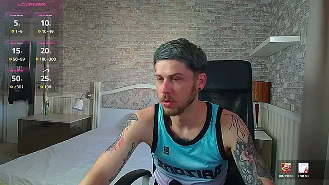 JonahShaw online show from June 3, 4:48 am