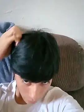 LUISSLEONN0958 online show from September 13, 11:59 pm