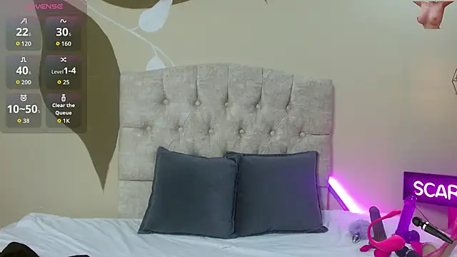 ScarletHott  online show from November 10, 11:42 am