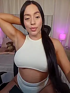 Snapshot of AriadnaTaylor chatting on May 16, 7:56 pm AriadnaTaylor online show from May 16, 7:56 pm