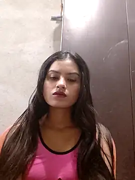 Tara2007 online show from December 19, 8:32 am