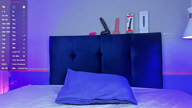 Leo Savage  online show from November 14, 4:00 am