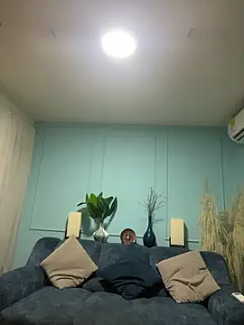 Leo Savage  online show from March 18, 3:20 am