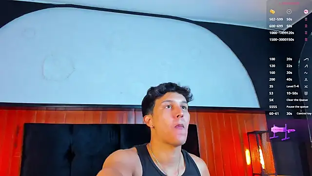 Leo Savage  online show from May 4, 4:41 am
