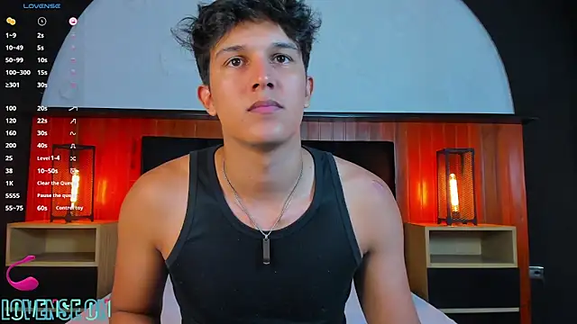 Leo Savage  online show from May 15, 4:08 am