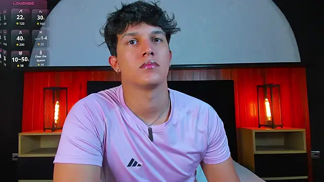 Leo Savage  online show from May 22, 4:19 am