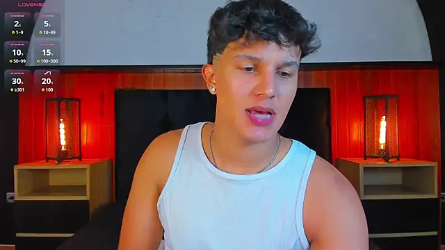 Leo Savage  online show from June 10, 4:23 am
