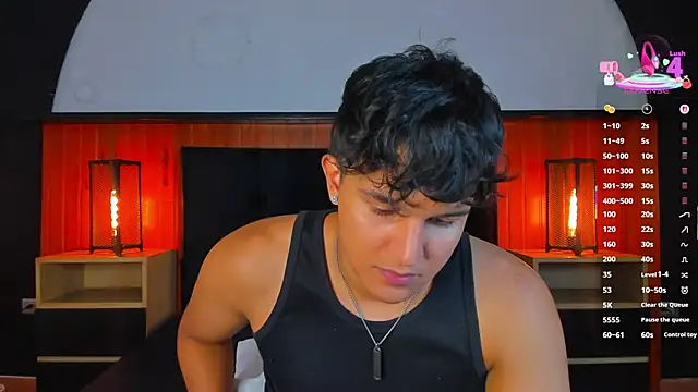 Leo Savage  online show from June 23, 4:10 am