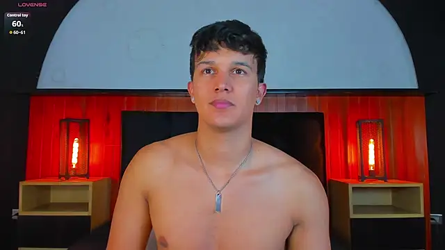 Leo Savage  online show from July 13, 5:21 am