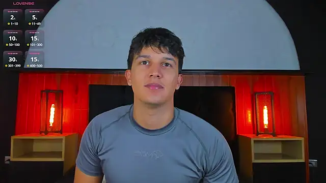Leo Savage  online show from July 14, 5:01 am