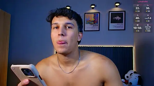 Leo Savage  online show from July 25, 3:26 am