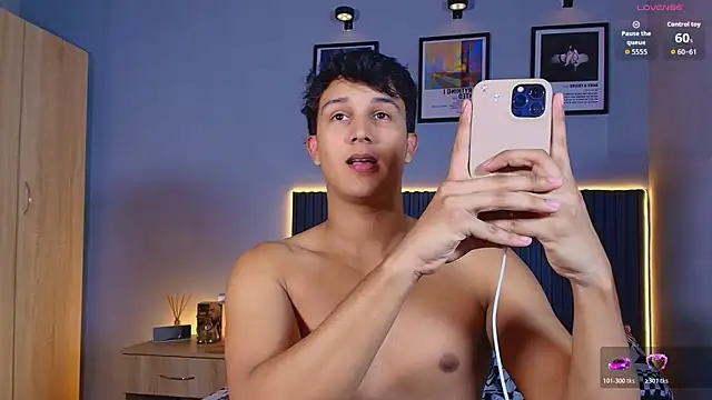 Leo Savage  online show from July 31, 3:06 am