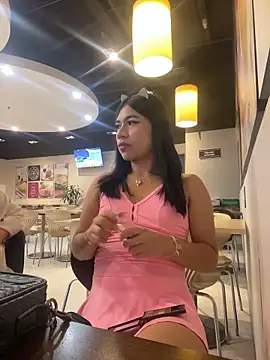 LiaSaenz27 online show from October 15, 2:39 pm