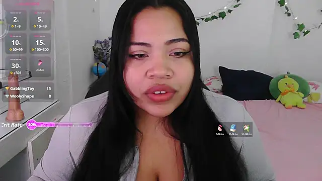 Snapshot of Juicy_elenxx chatting on July 23, 1:58 am Juicy elenxx online show from July 23, 1:58 am