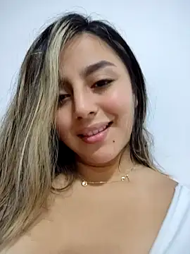 Snapshot of CelestePrince2 chatting on October 9, 2:31 am CelestePrince2 online show from October 9, 2:31 am