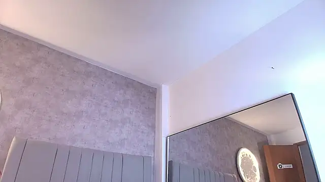 Snapshot of karla-ruiz chatting on December 15, 6:56 pm karla-ruiz online show from December 15, 6:56 pm