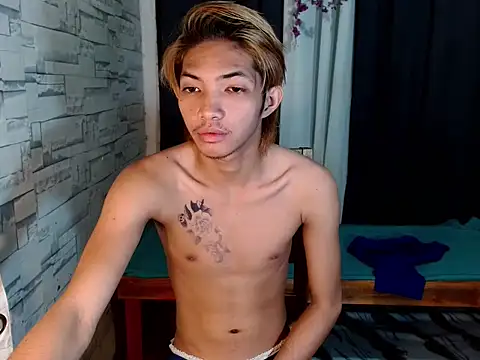 addicted to alex online show from March 1, 5:37 pm