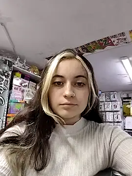 Snapshot of sheeiila chatting on November 14, 10:51 pm sheeiila online show from November 14, 10:51 pm