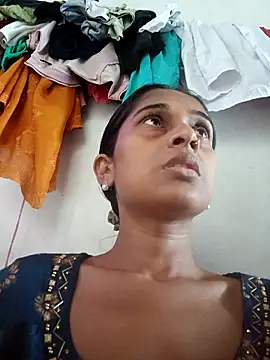 Snapshot of hotshreya69 chatting on October 13, 8:25 am hotshreya69 online show from October 13, 8:25 am