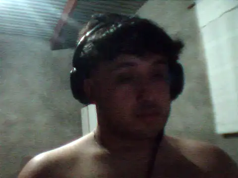 Snapshot of aburridoysolo chatting on December 3, 10:30 pm aburridoysolo online show from December 3, 10:30 pm