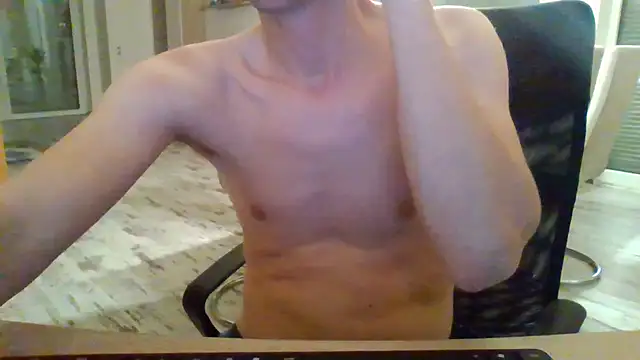 Snapshot of Trockenbau chatting on October 15, 6:41 pm Trockenbau online show from October 15, 6:41 pm